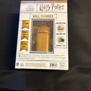 Warner Bros. Gold Harry Potter Wall Charger
